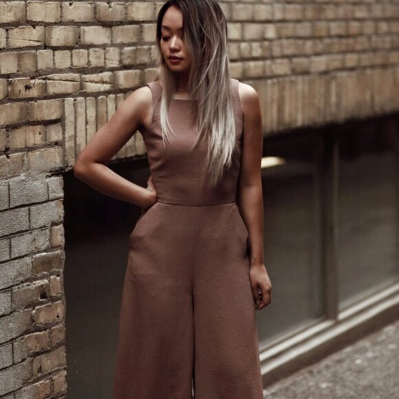 Aritzia Wilfred Ecoulement Jumpsuit Tie Back Nutmeg Brown Size 00 - Picture 2 of 11